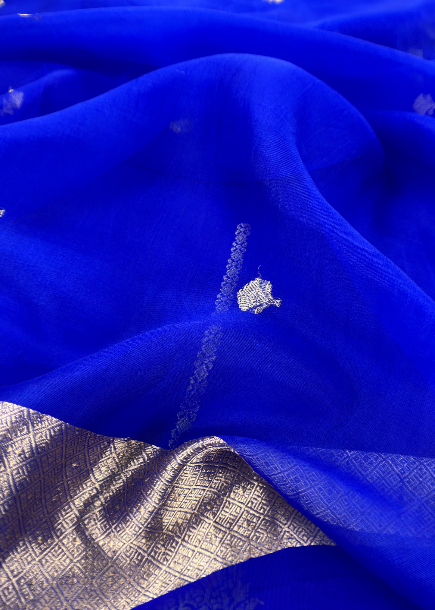 Sapphire Blue Handloom Silk Kurta And Kora Silk Dupatta with Kadwa weaving