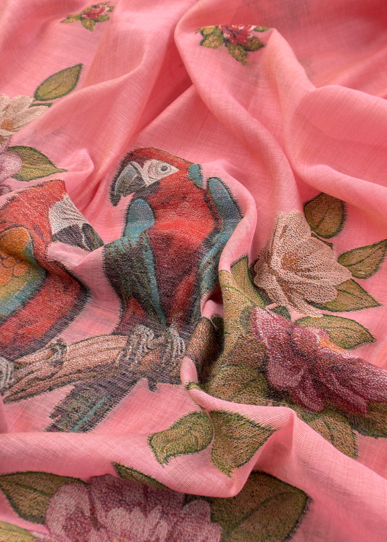 jamdani weaved suit for gifting mom

