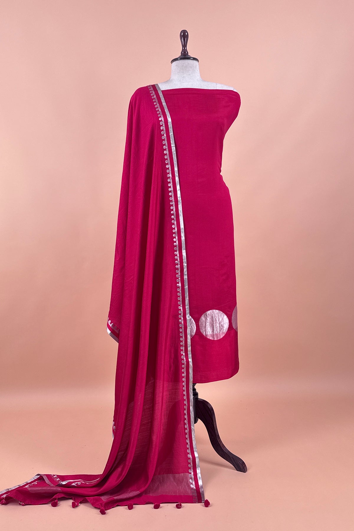 Premium quality silk suit with kadwa weaving dupatta

