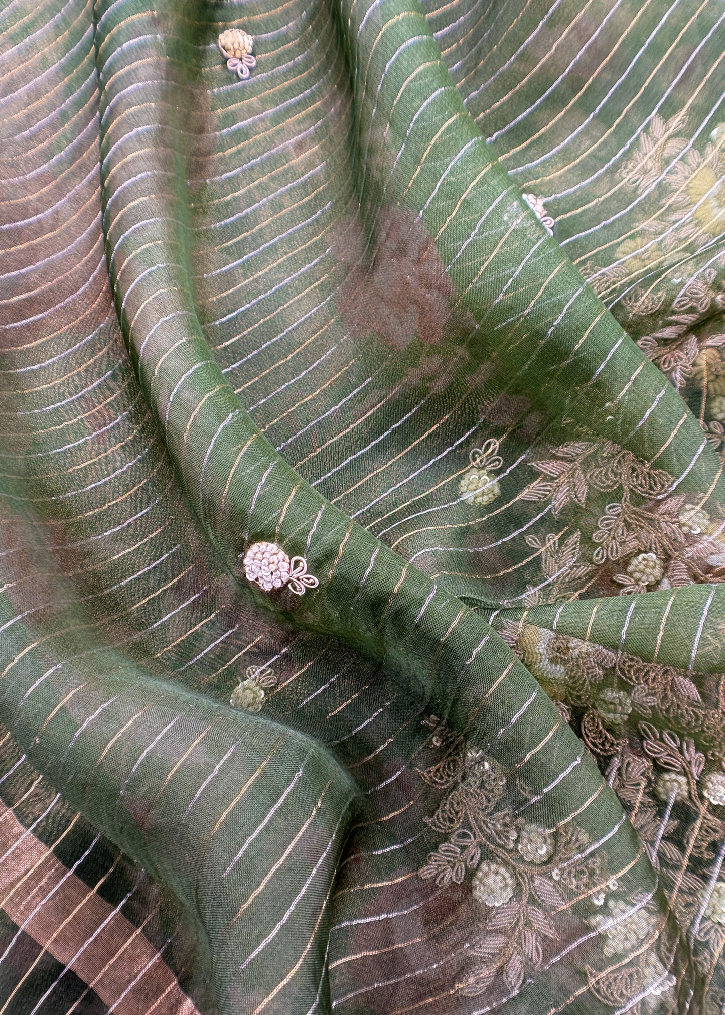 Kalasheel Luxe Green Pure Organza Suit With Zardosi And Dabka Handwork