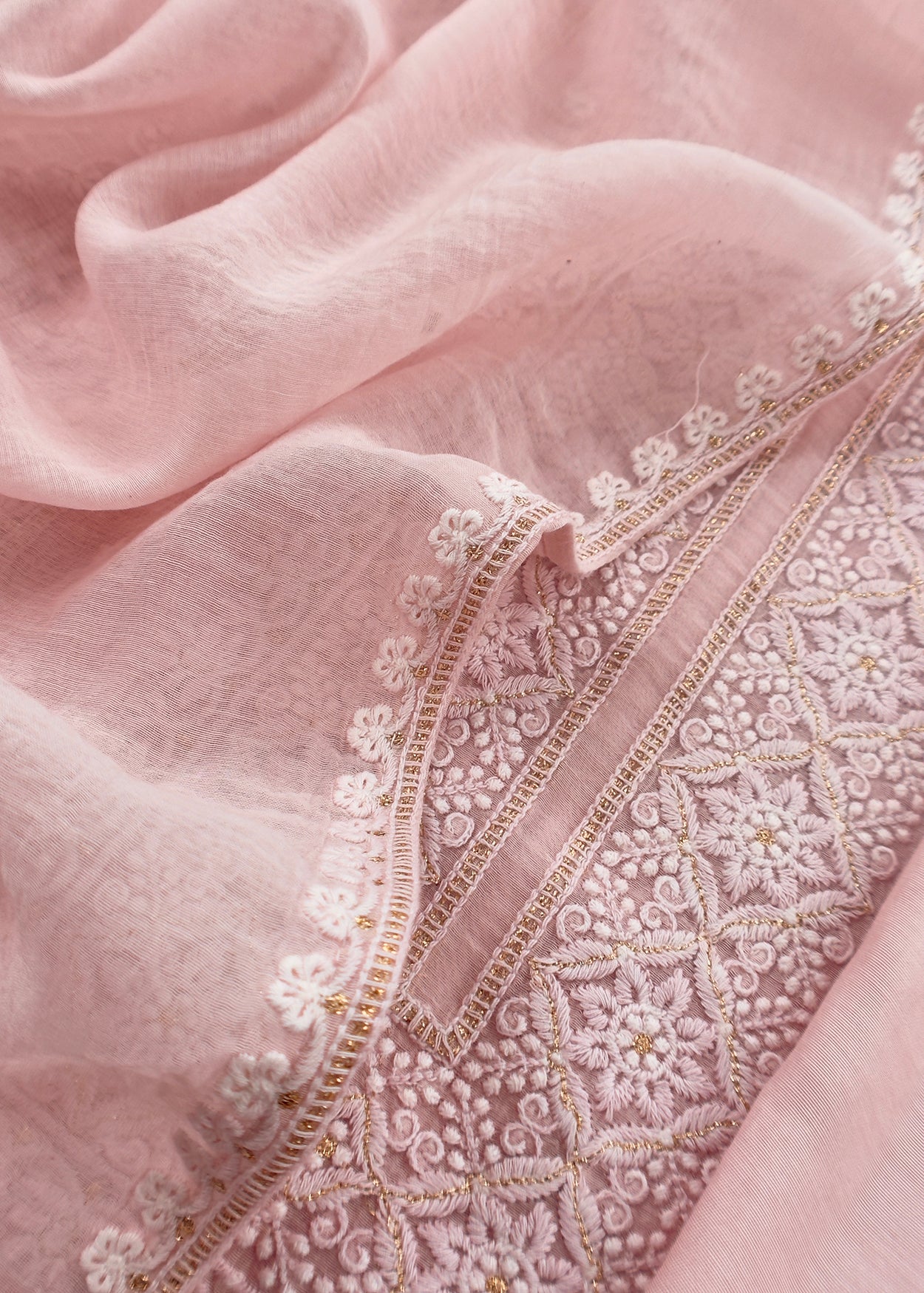 Summer wear mulmul unstitched suit with dupatta


