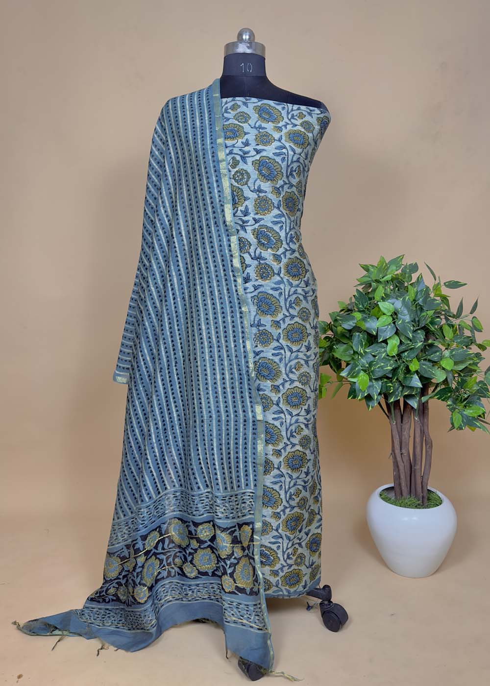 Maheshwari Handloom Dress Material RC -DM10 – townplatter