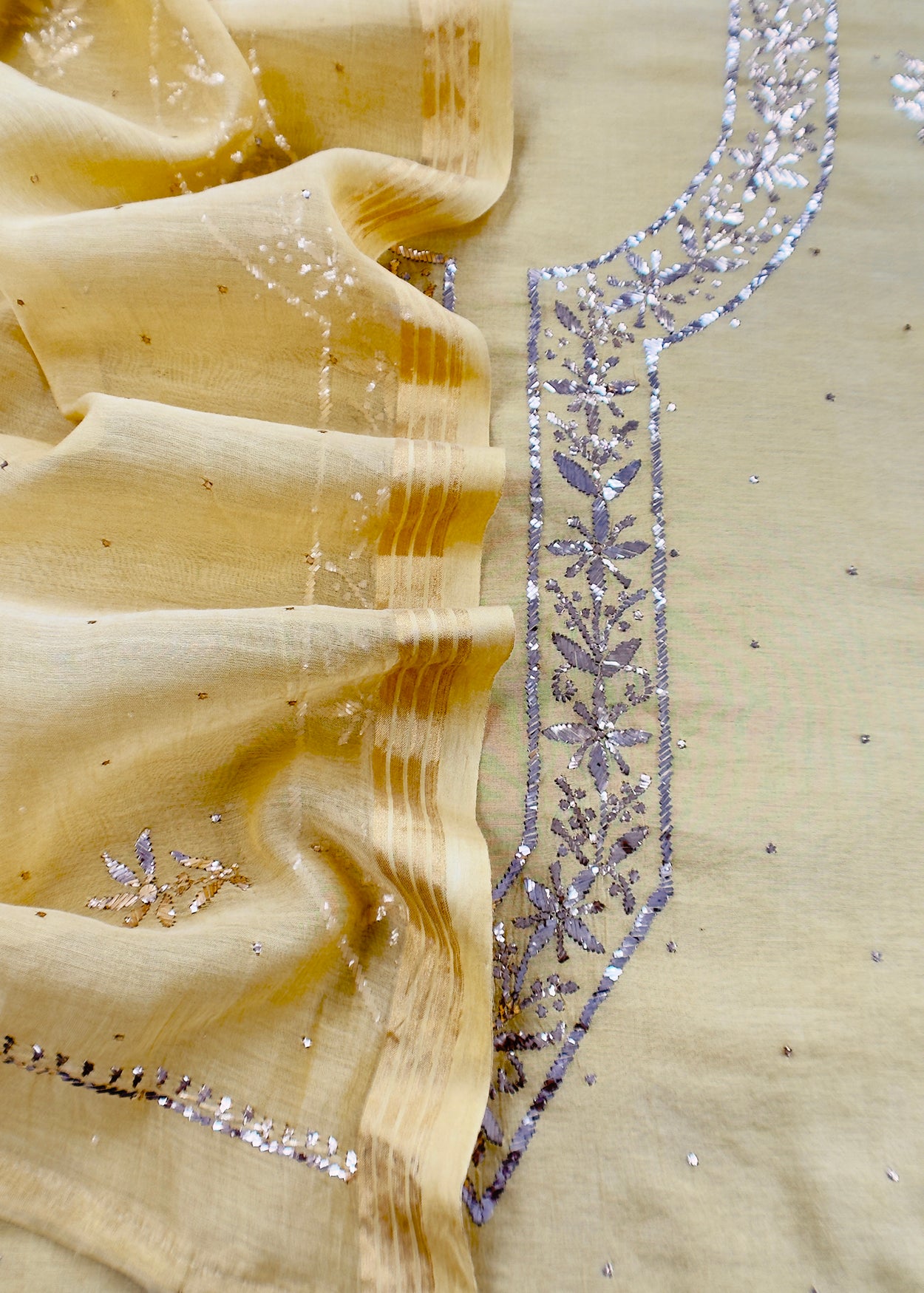 mul cotton unstitched suit with dupatta

