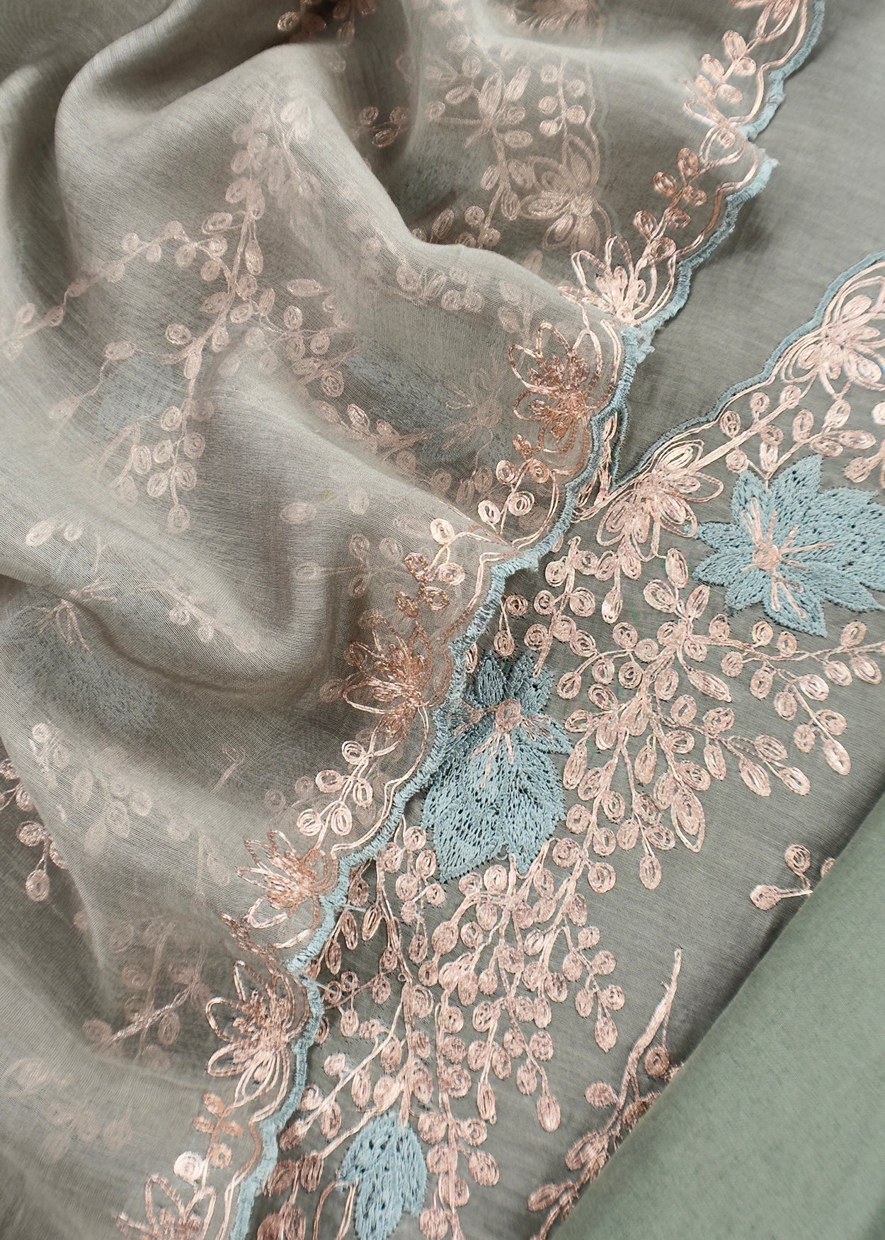 Mulmul suit gifting for women

