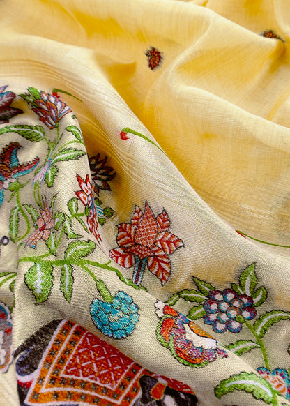 jamdani weaved suit for gifting mom

