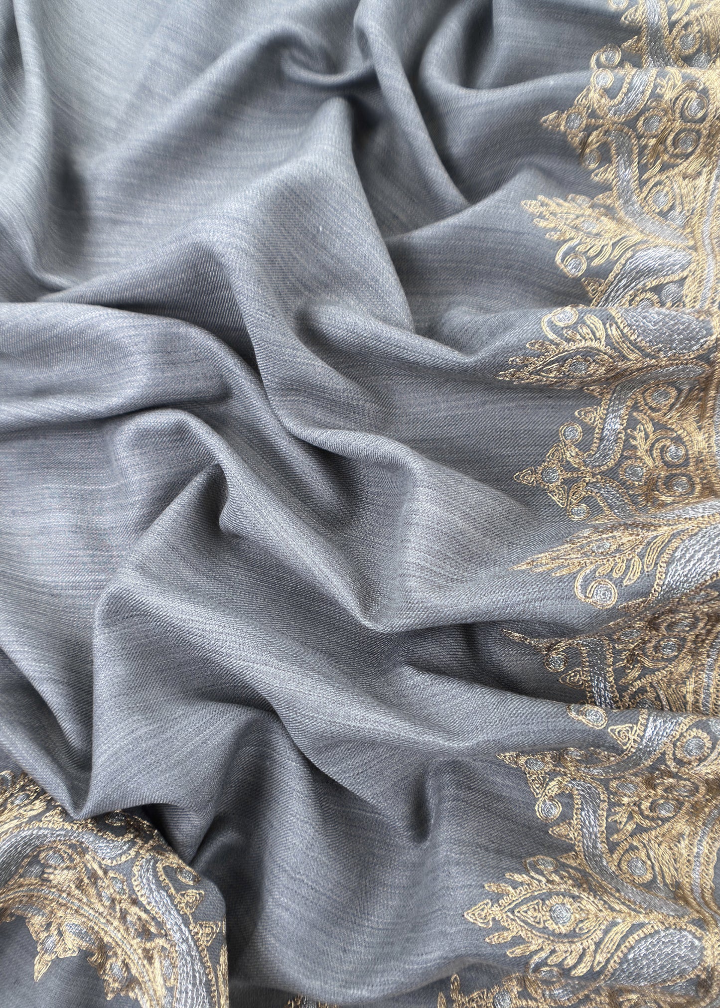 Gery Woolen Suit With Aari Embroidery