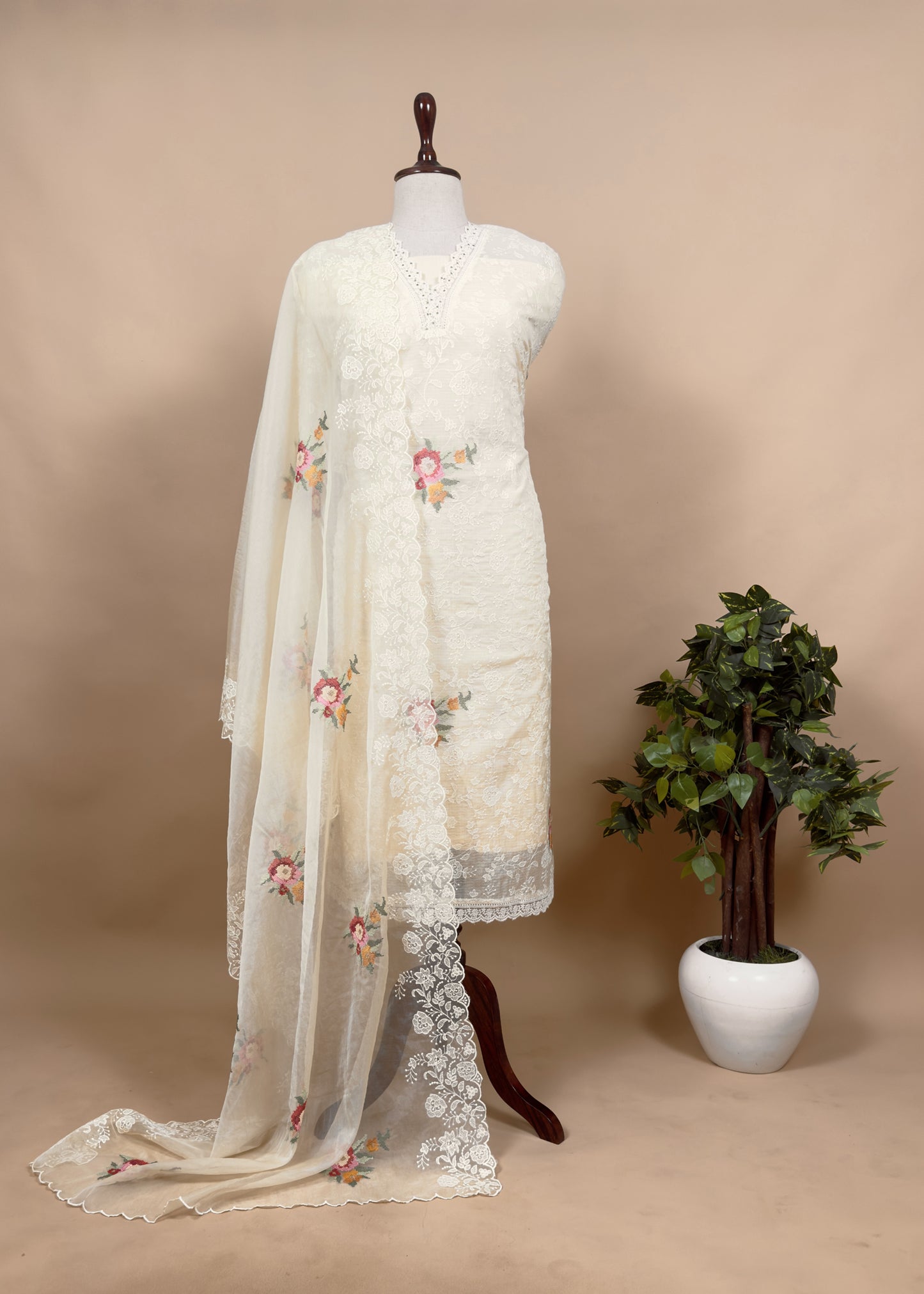 Embroidered Kota Doria suit With Organza Dupatta