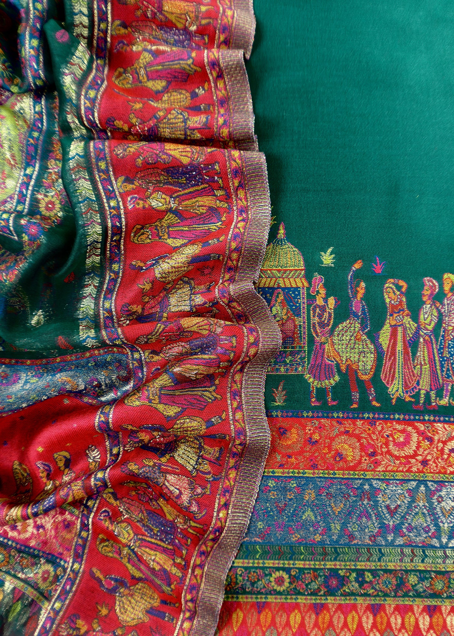Green and Red Handloom Silk Suit With Kani Zari Weaving
