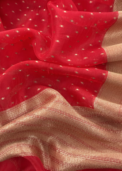 Leela Red Pure Varanasi Silk Kurta And Kora Silk Dupatta With Cutwork Zari Weaving