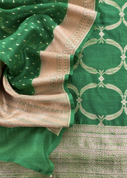 Green Pure Varanasi Silk Kurta And Kora Silk Dupatta With Cutwork Zari Weaving