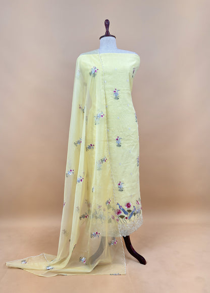 Yellow Chanderi Kurta With Organza Dupatta Having Resham Flamingo Embroidery