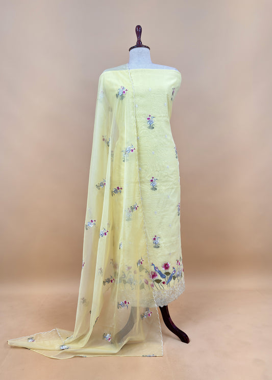 Yellow Chanderi Kurta With Organza Dupatta Having Resham Flamingo Embroidery