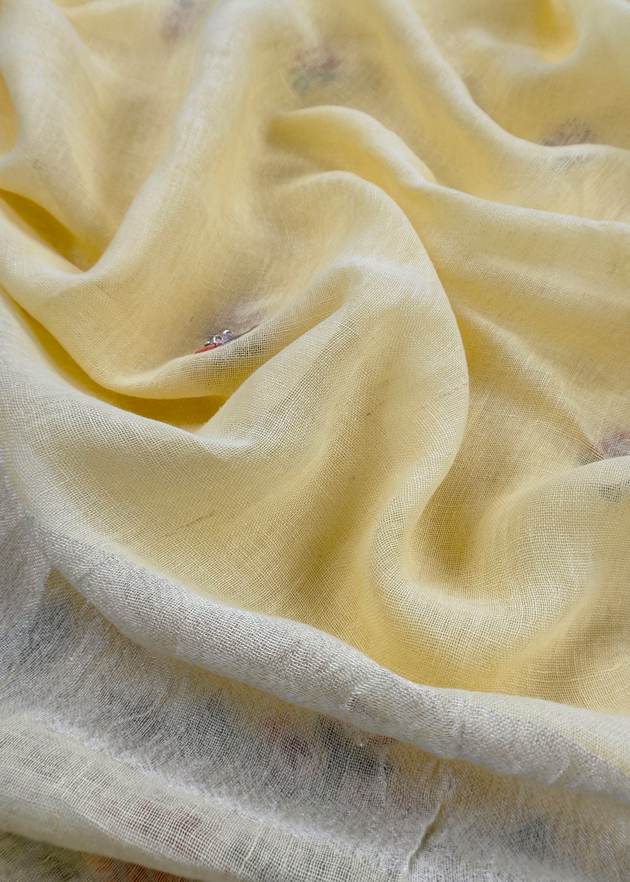 Lemon Yellow Presenting Our Pure Linen Unstitched Dupatta-Suit From Kalasheel’s The Little Garden Collection 🕊️