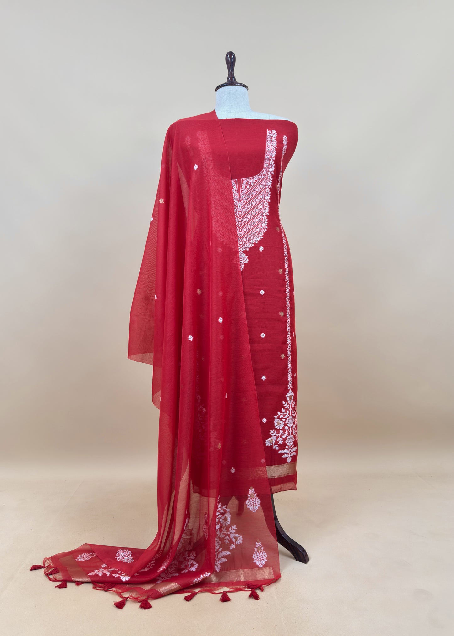 Red Jamdani Weaved Suit Fabric In Linen Chanderi
