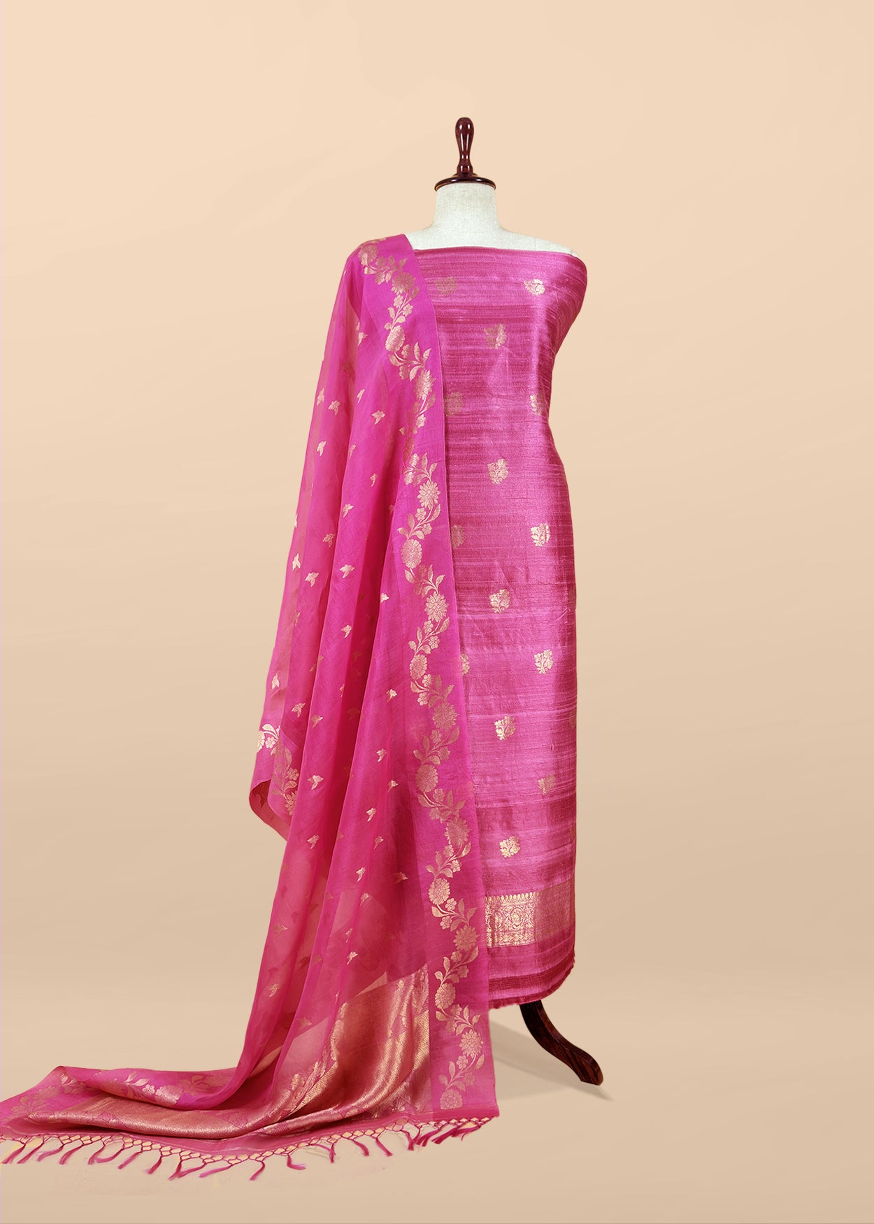 Pink Handloom Raw Silk Kurta And Kora Silk Dupatta With Gold Kadwa Weaving
