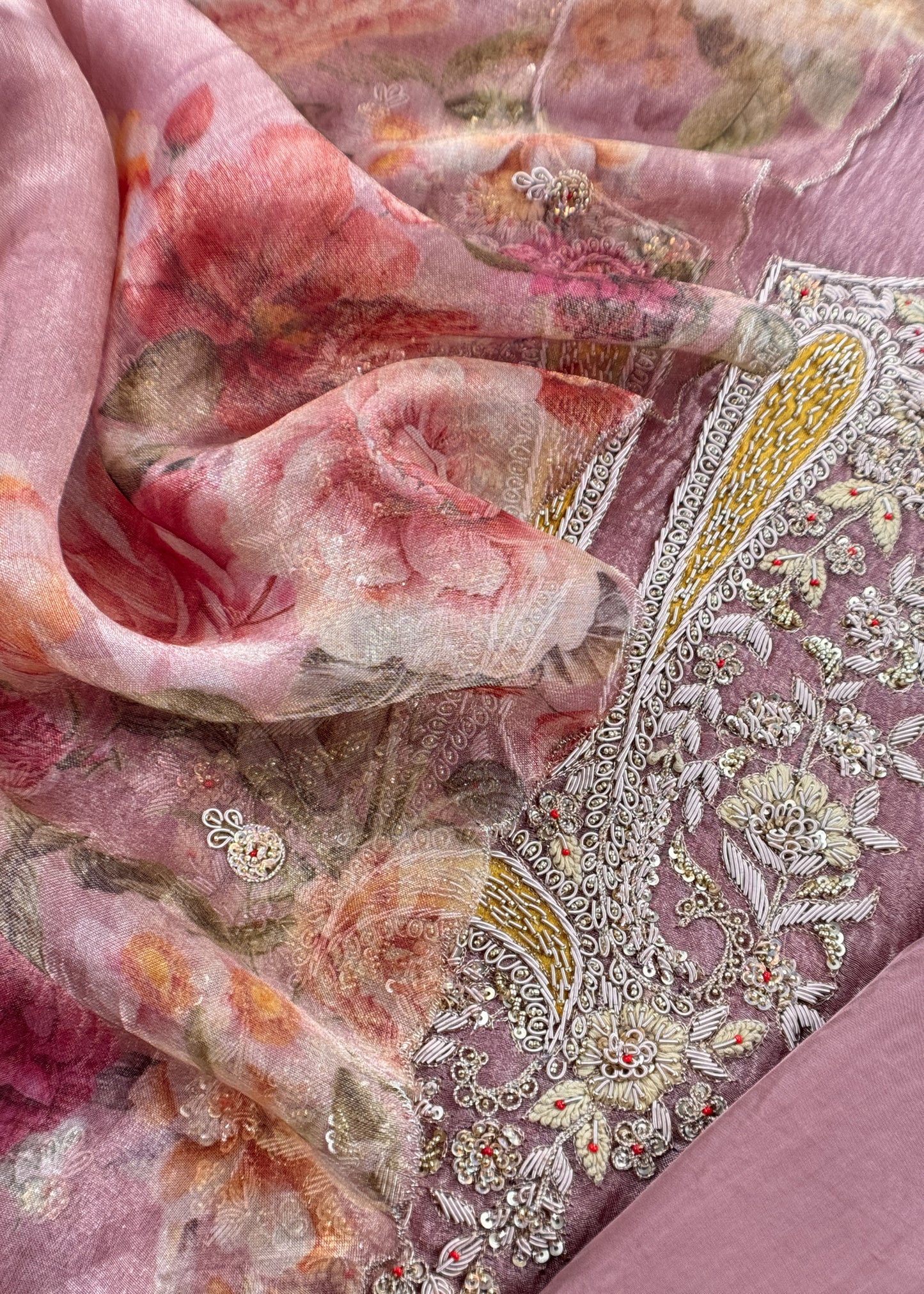 Light Pink Pure Crushed Tissue Kurta And Brush-Print Dupatta With Handwork