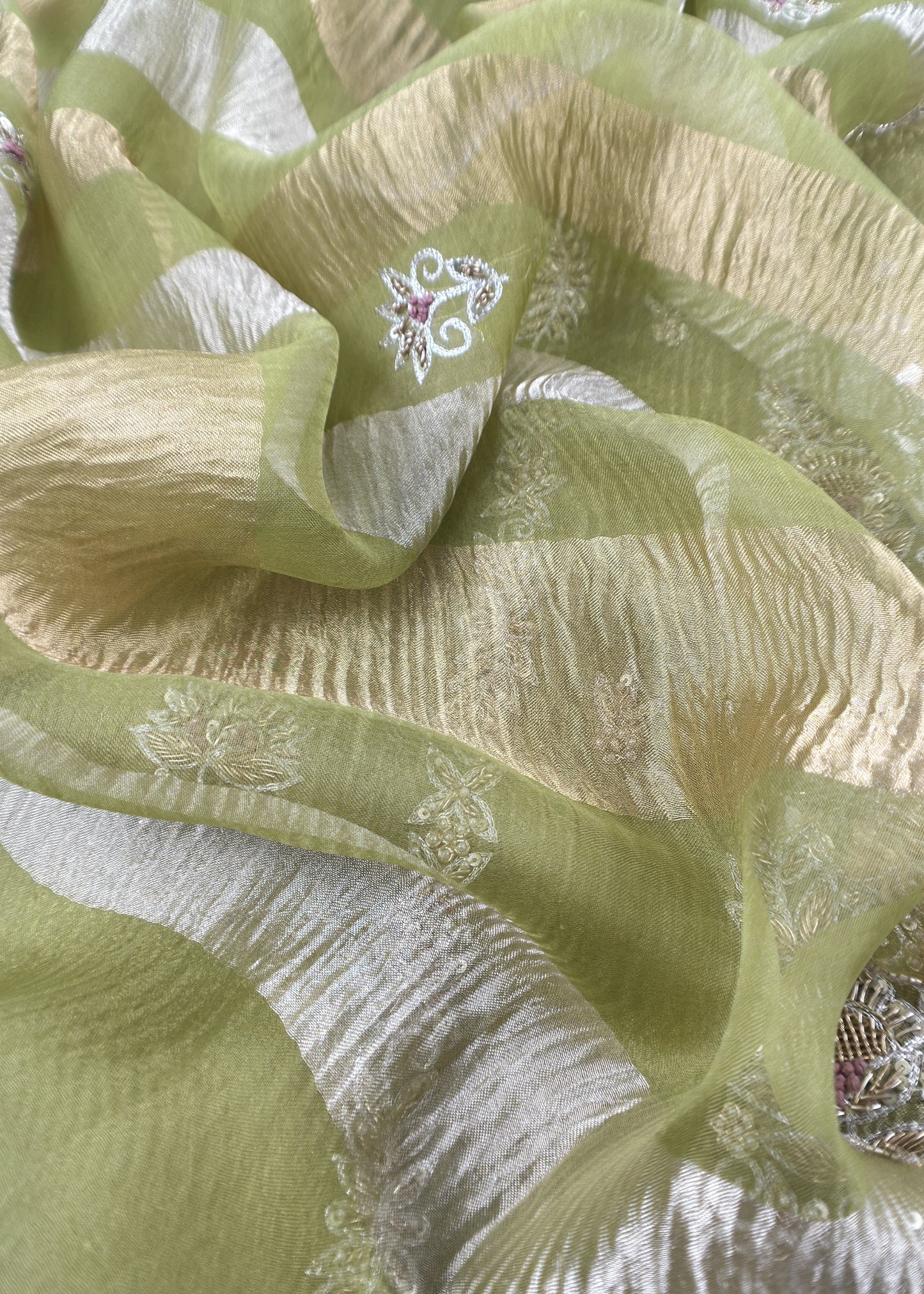 Green Presenting Our Stunningly Beautiful Crushed Tissue Silk Suit Set From विवाह Collection By Kalasheel