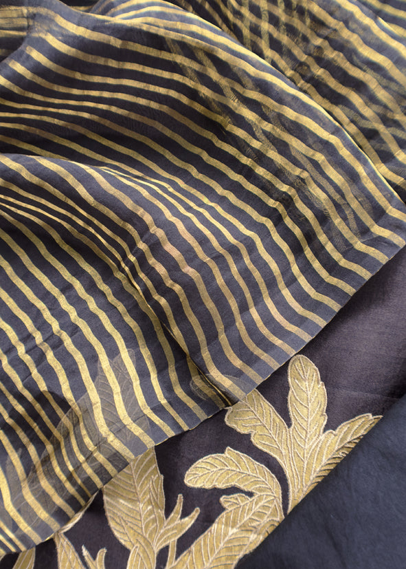 Kalasheel Luxe Black Kora Silk Kurta With Tissue Silk Dupatta With Tissue Appliqué Work