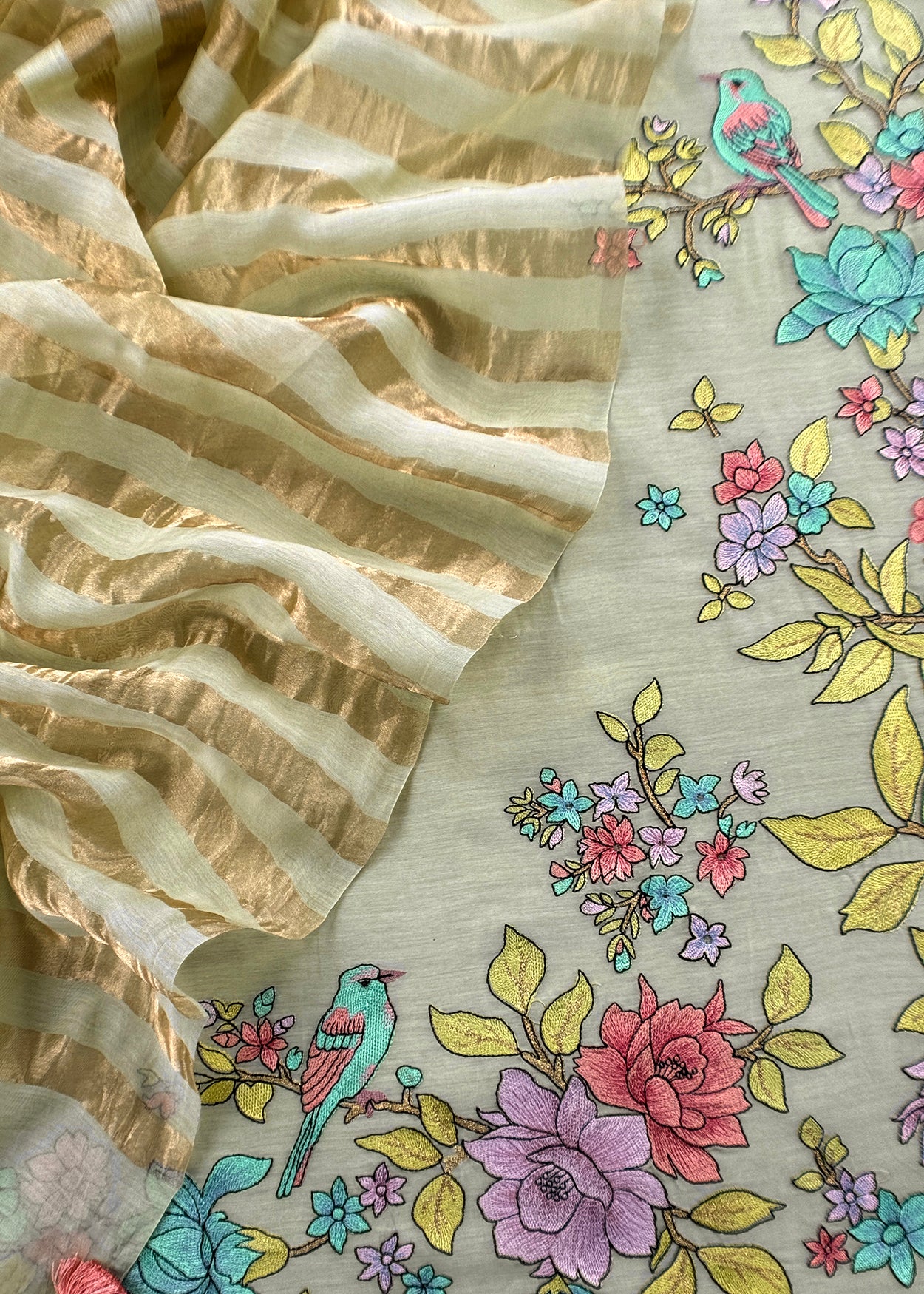 Mul cotton suit gifting for women

