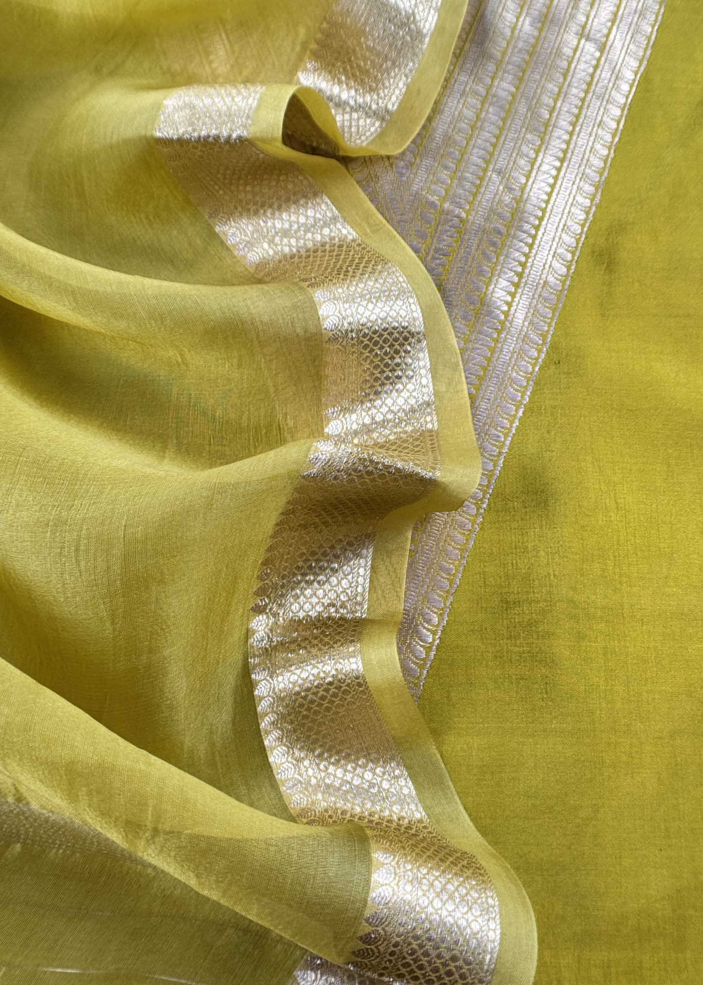 Pea Soup Green Designer Bright Handloom silk suit with Zari weaving