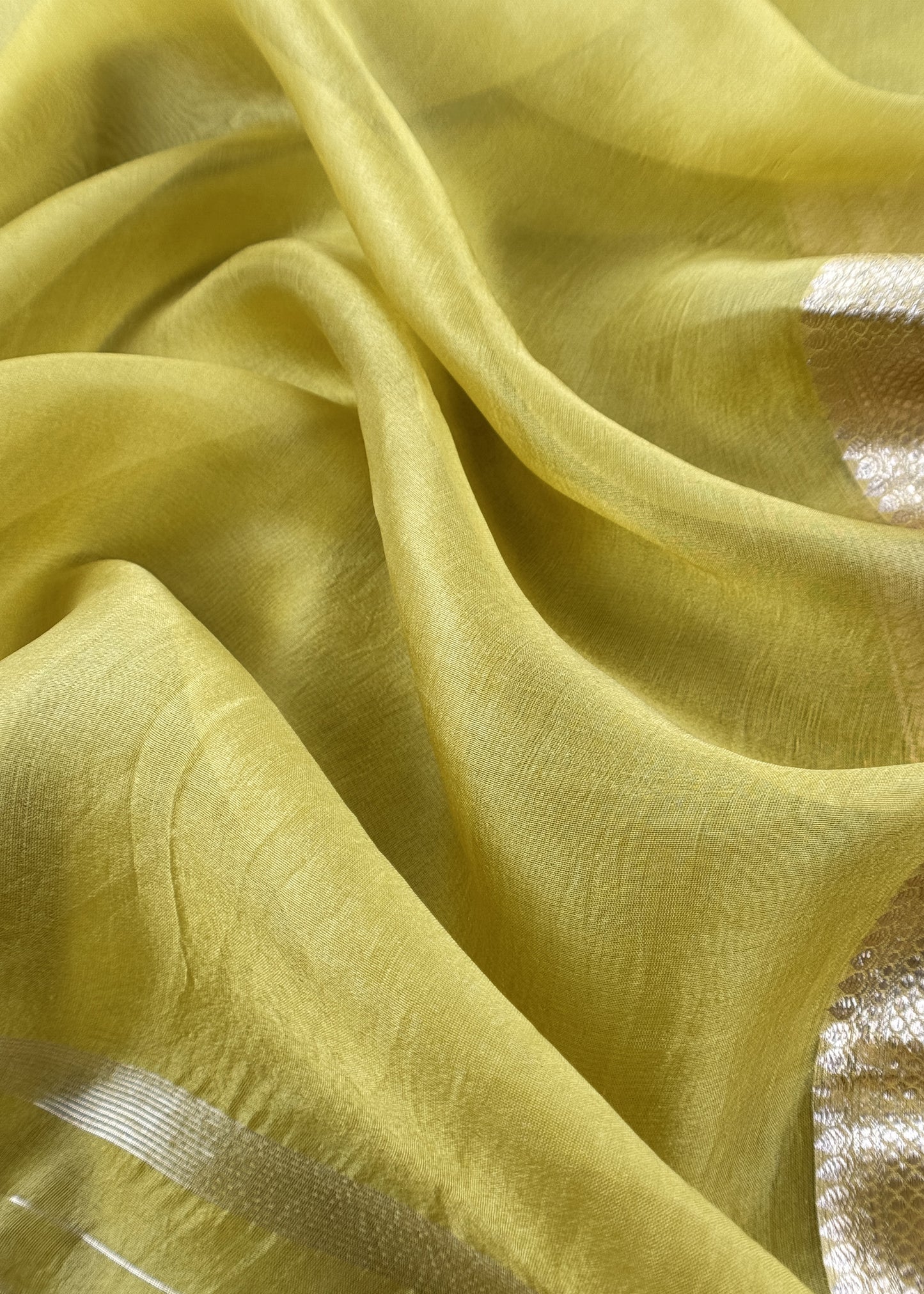 Pea Soup Green Designer Bright Handloom silk suit with Zari weaving