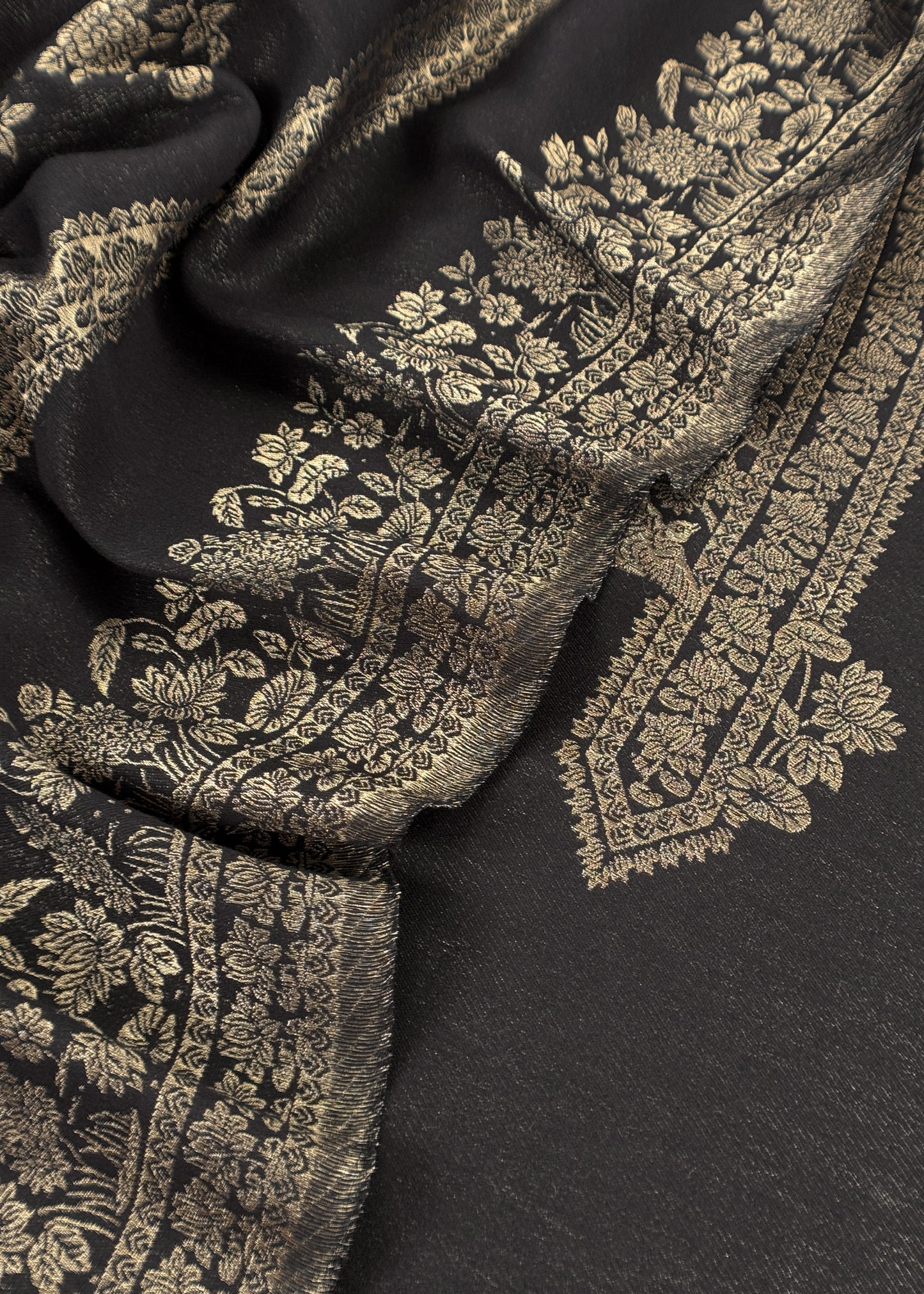 buy woolen suit at the best price