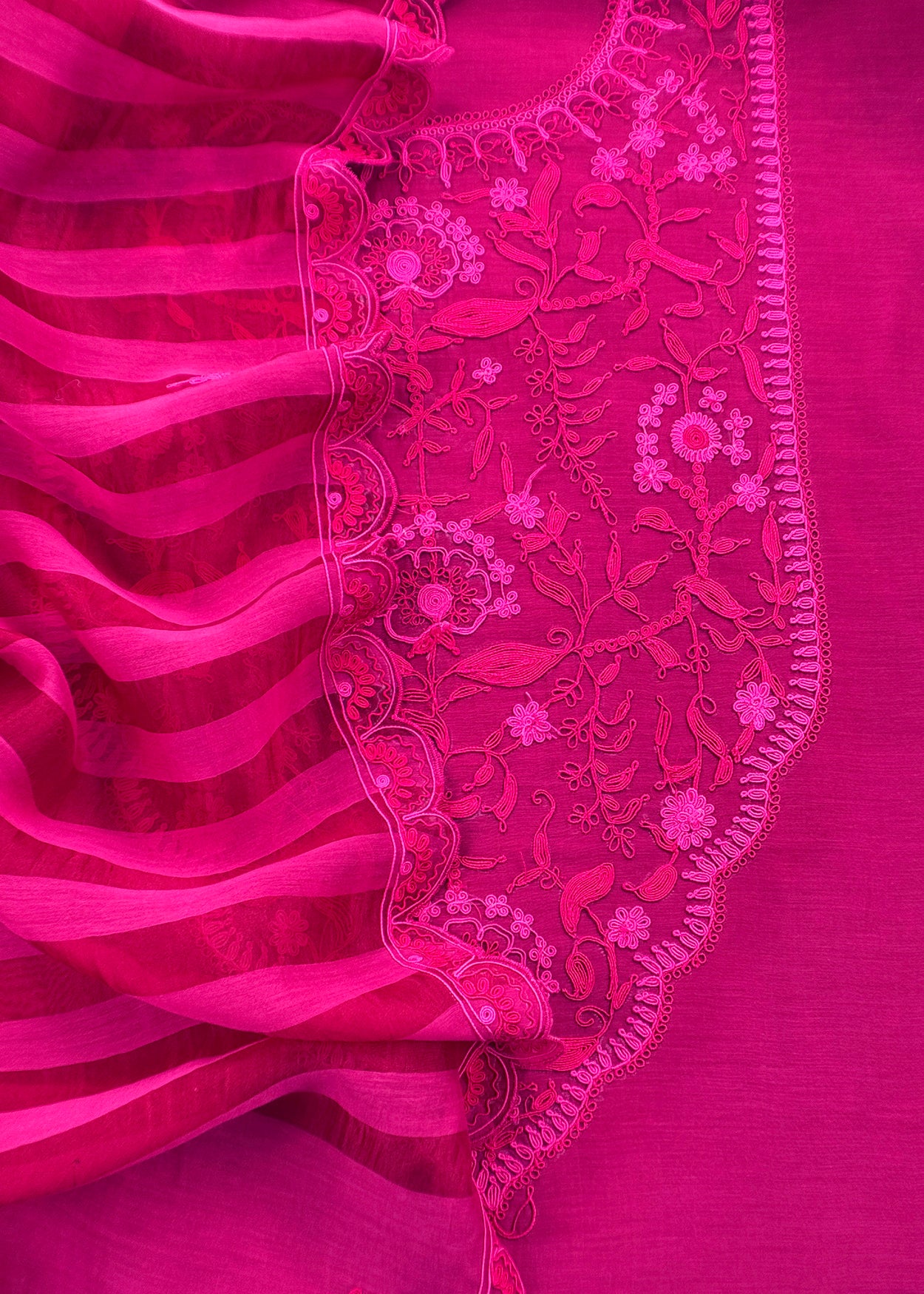 Pure handloom mulmul suit set at the best price

