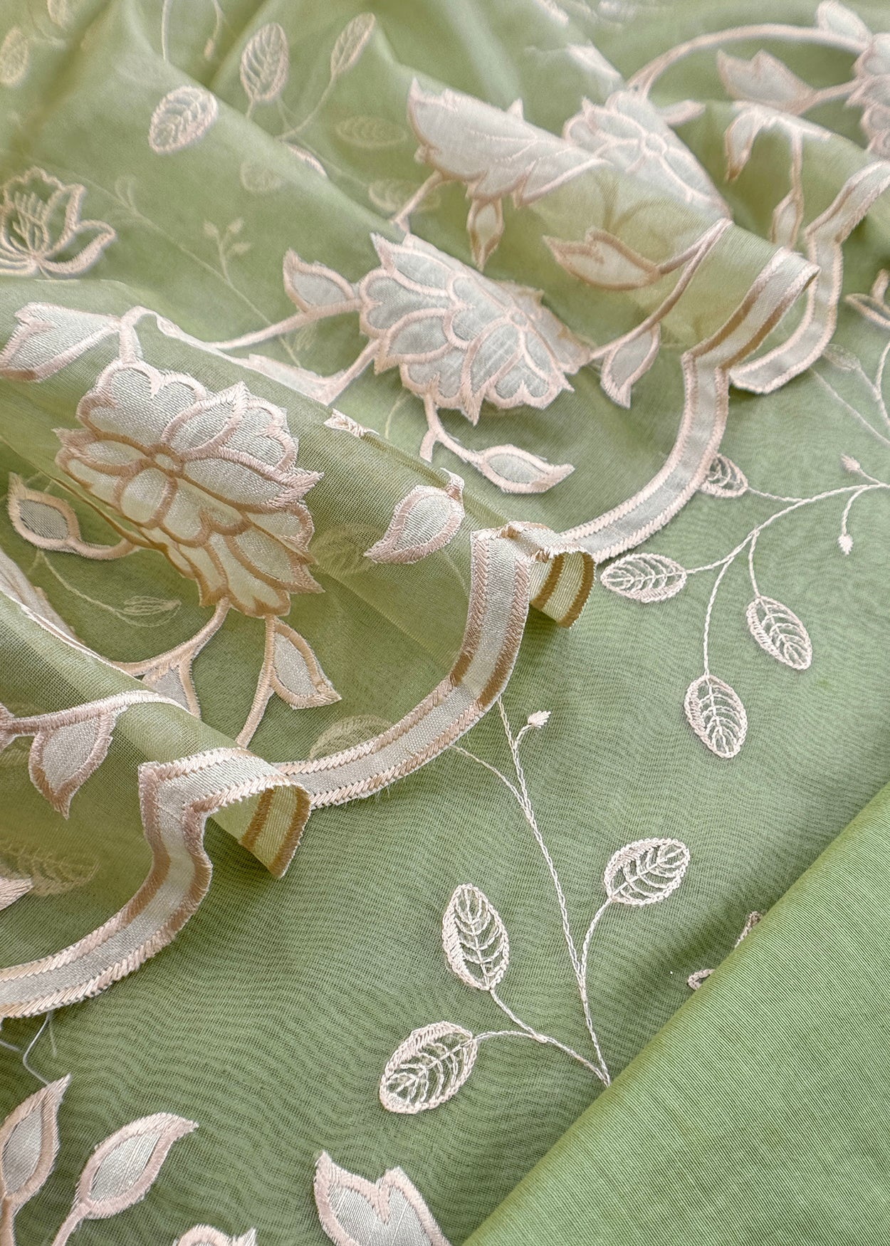 Buy organza suit online in india

