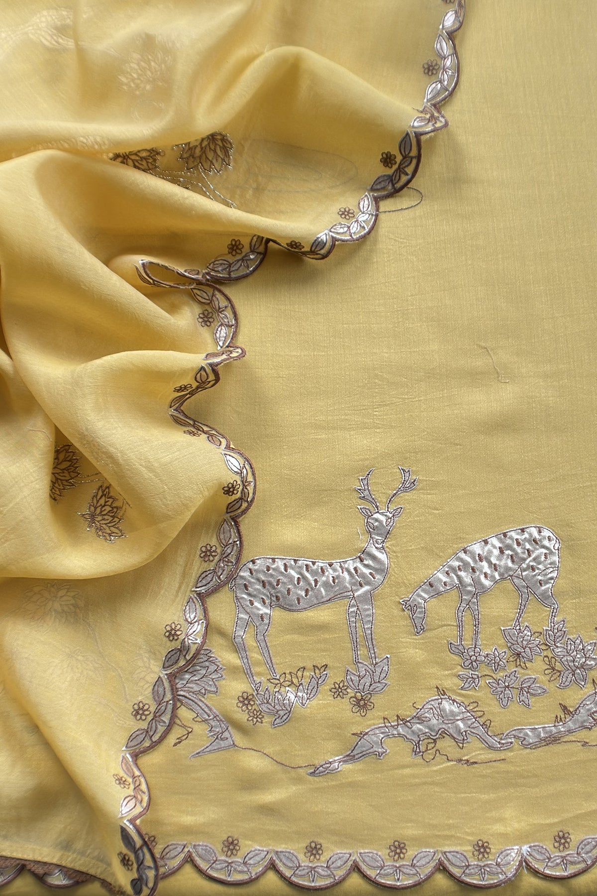 mulmul unstitched suit with dupatta

