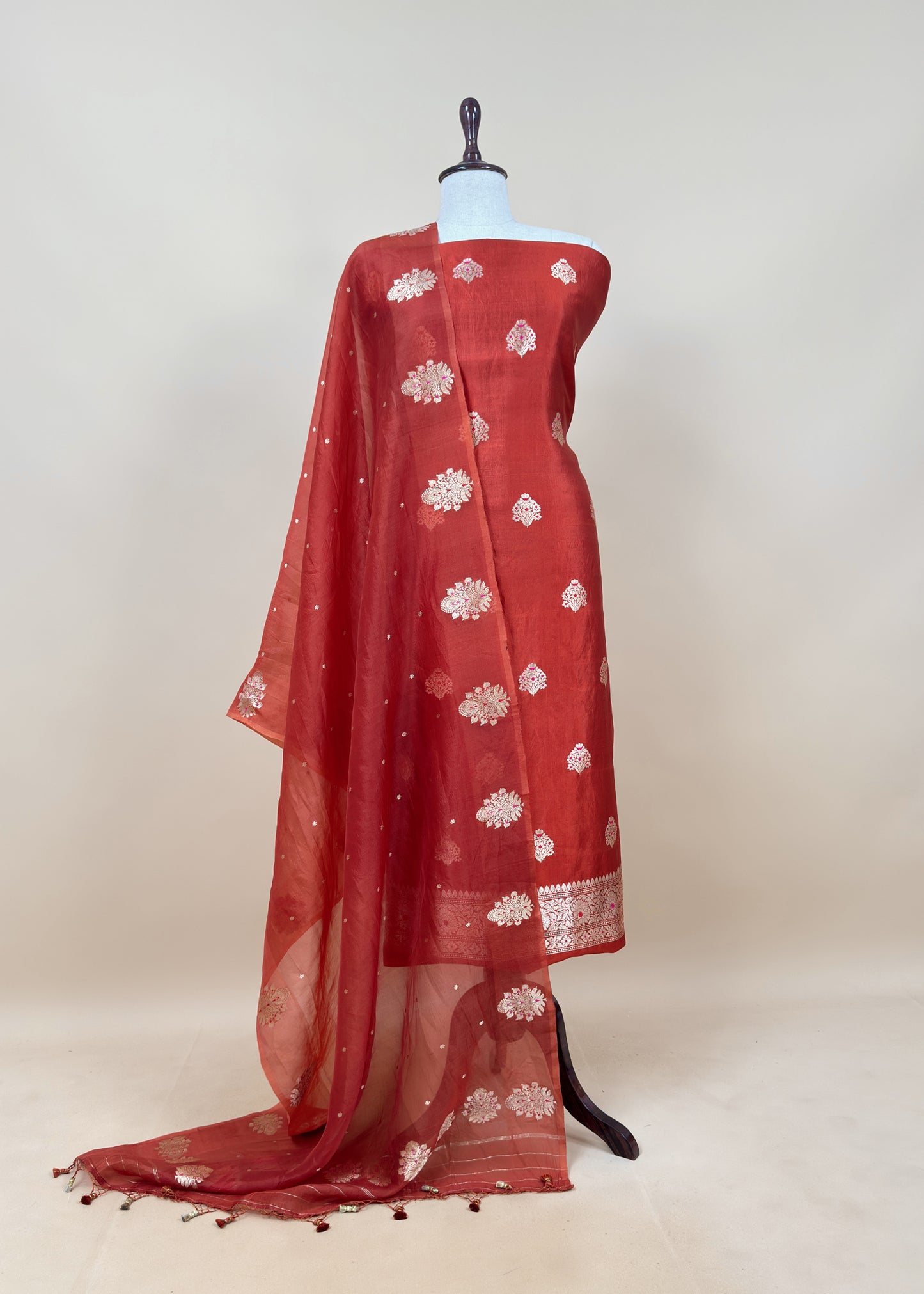 Rust Handloom Kadwa Weaving Silk Suit With Kora Silk Dupatta