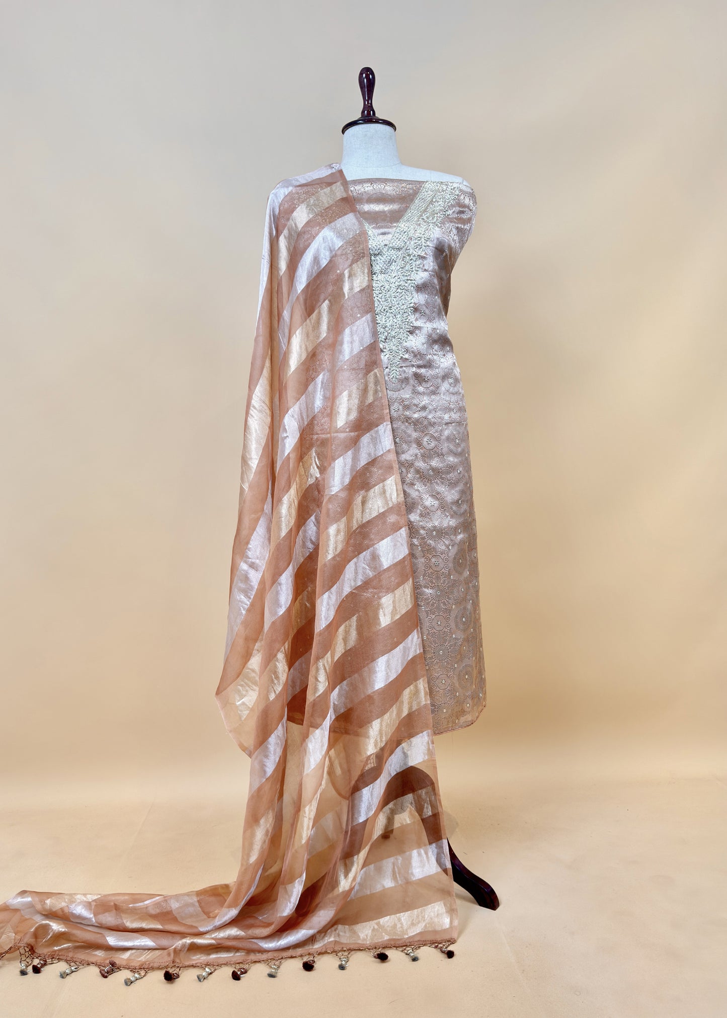 Peach Varanasi Brocade Silk Kurta And Double Panel Tissue Dupatta With Handwork