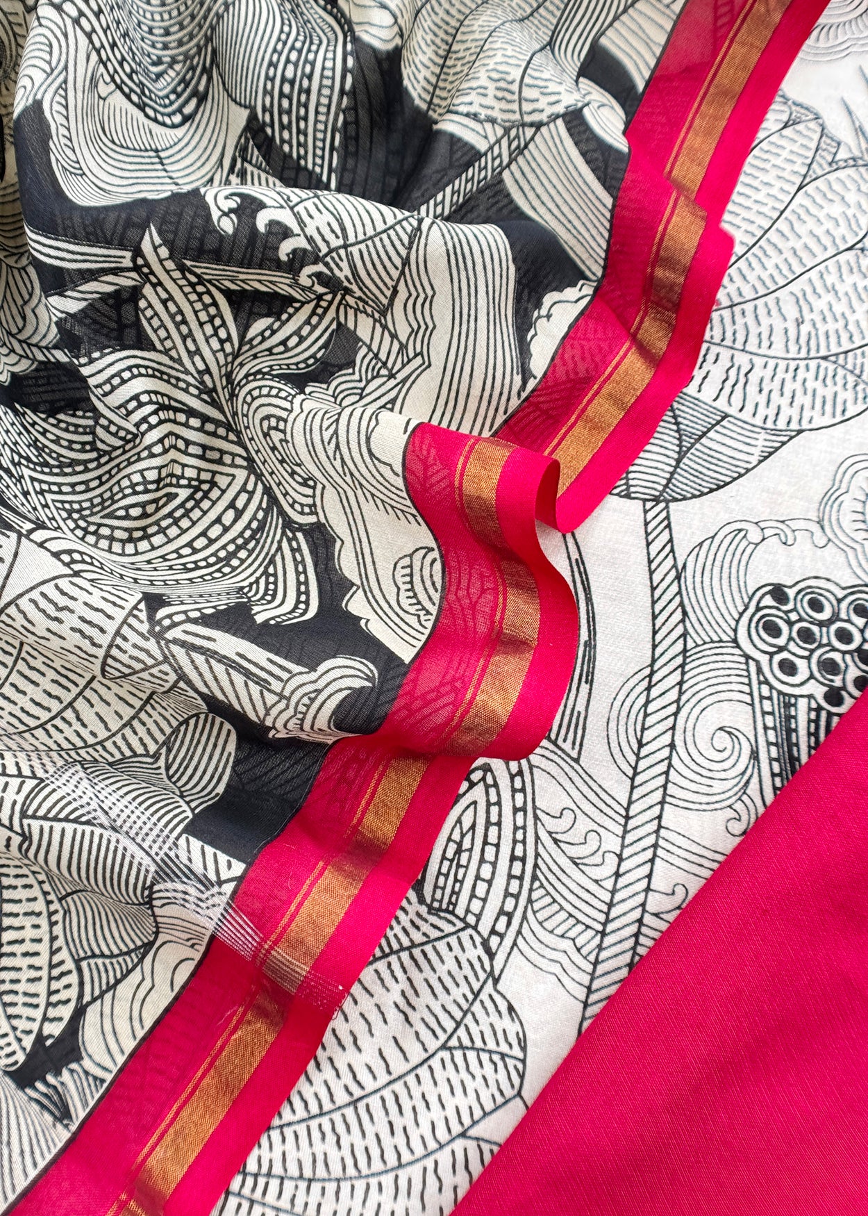 Maheshwari silk suit gifting for women

