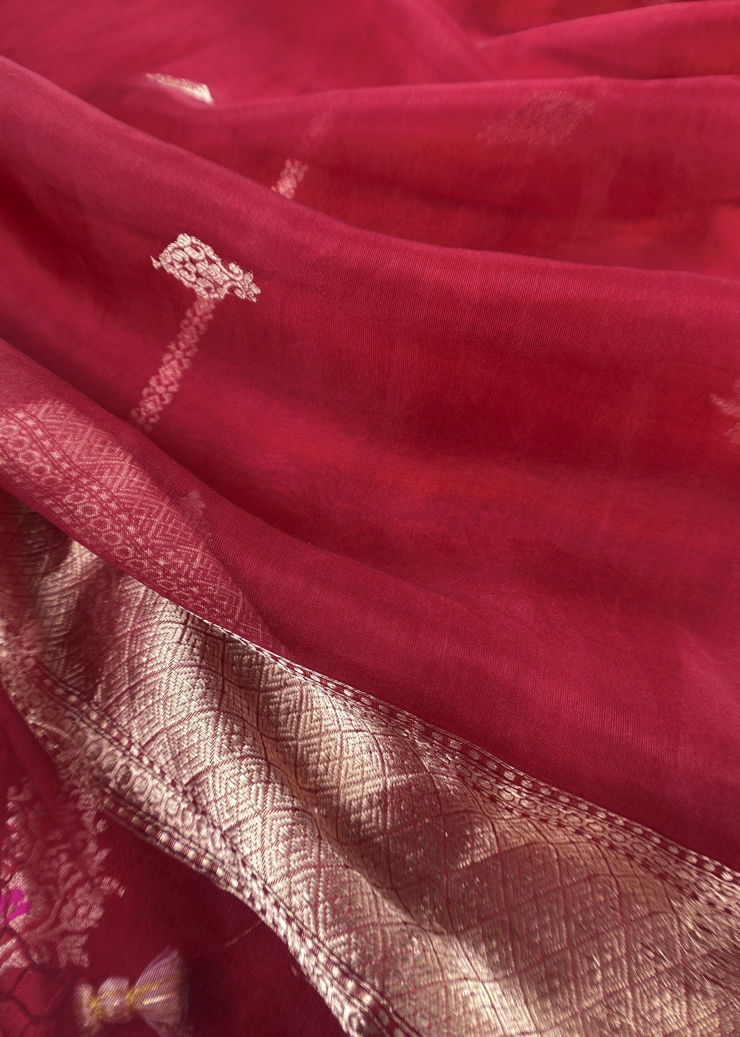Crimson Red Handloom Silk Kurta and Kora Silk Dupatta with Kadwa weaving