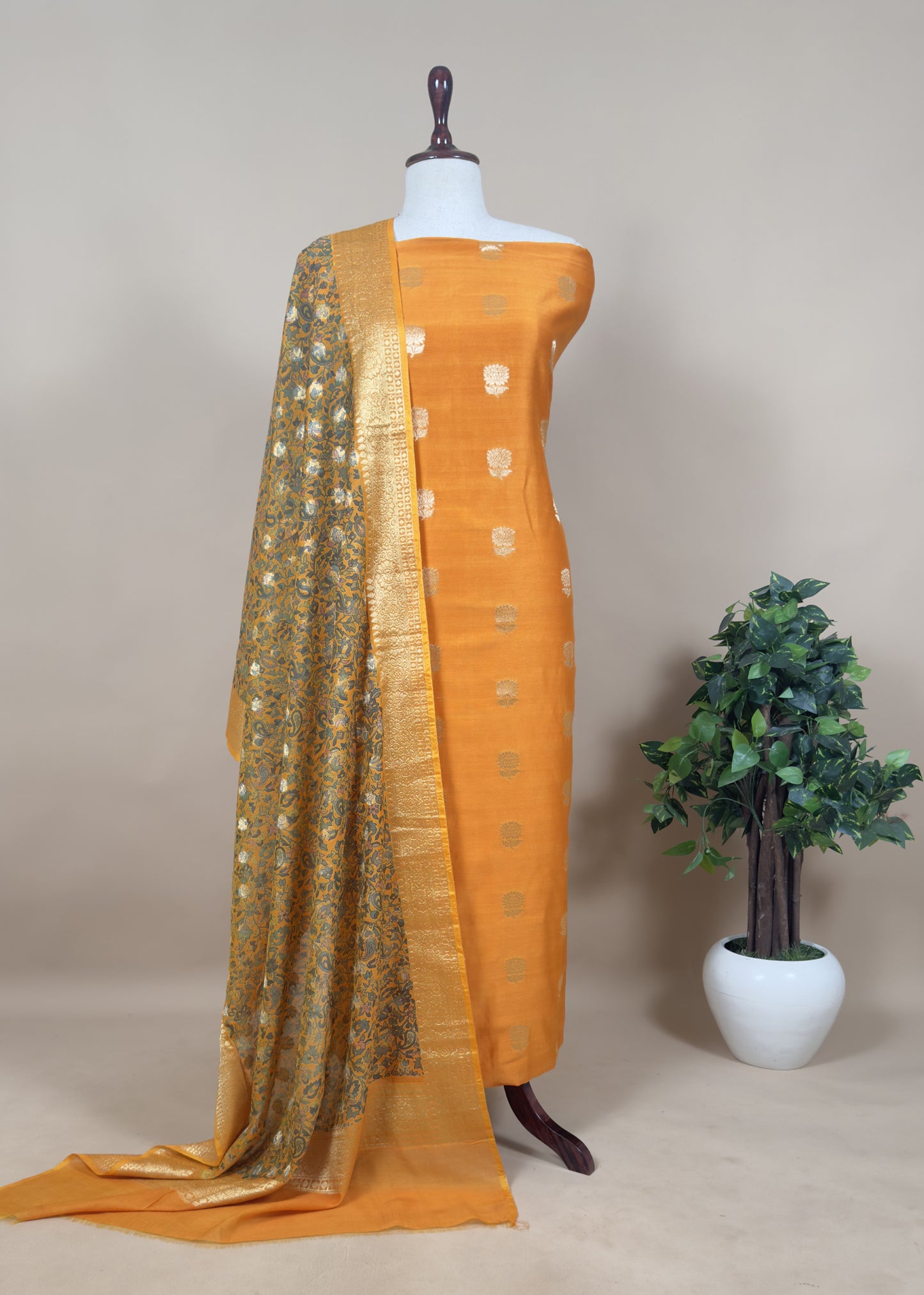 Banarasi Suit With Kalamkari Dupatta