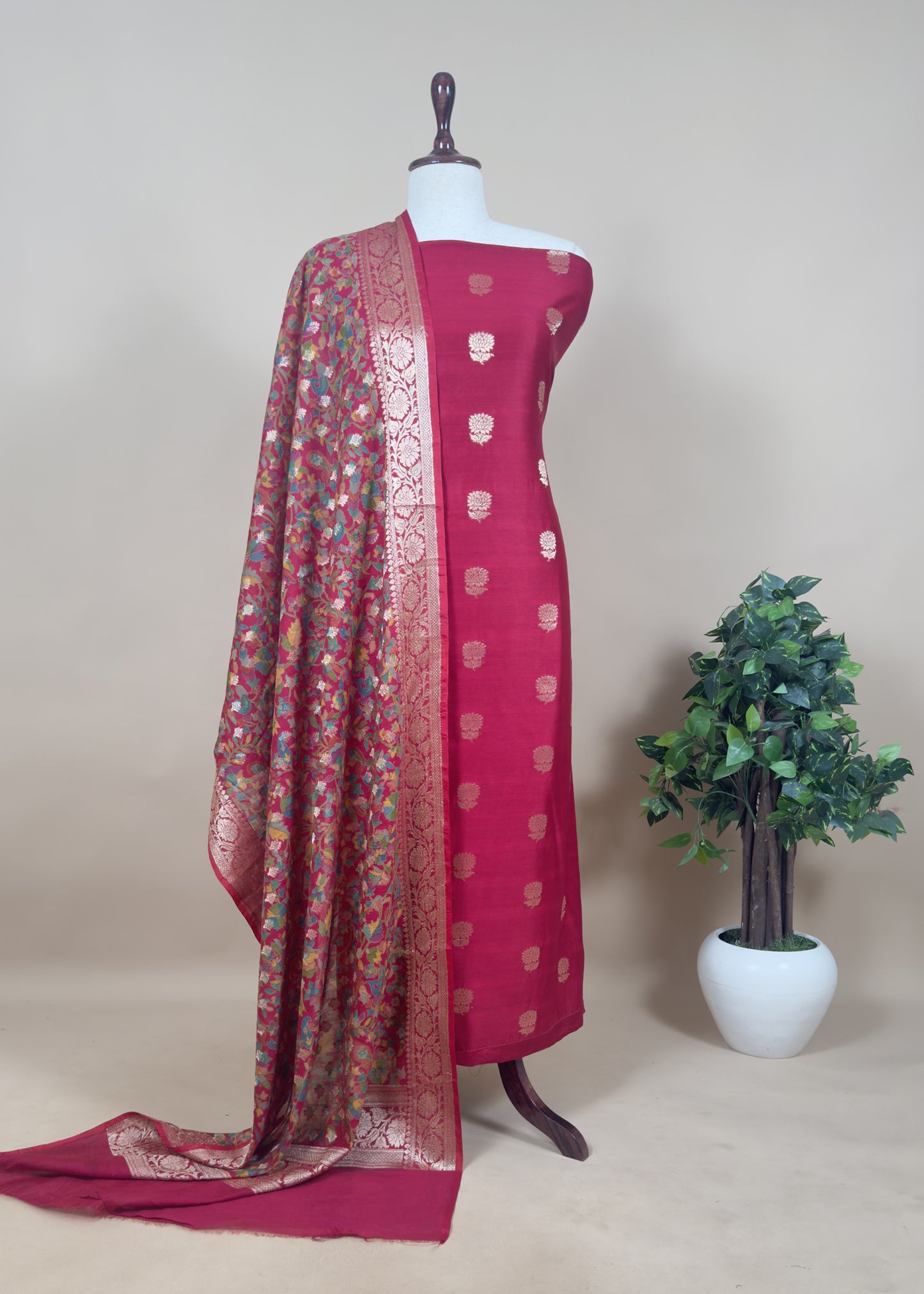 Banarasi Suit With Kalamkari Dupatta