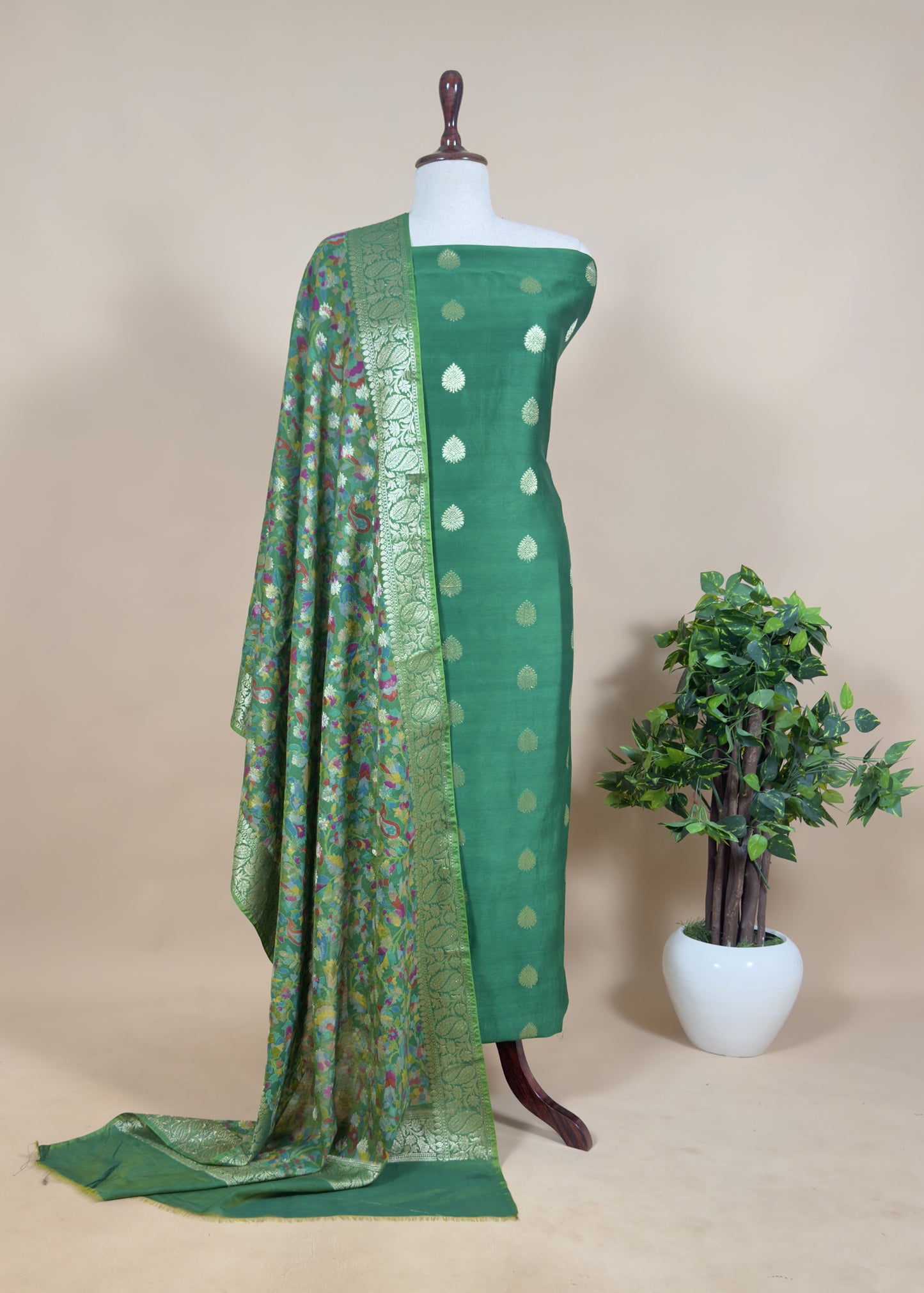 Green Banarasi Suit With Kalamkari Dupatta