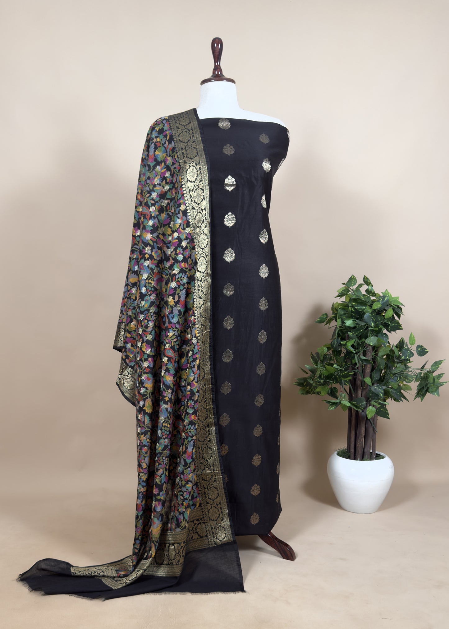 Black Banarasi Suit With Kalamkari Dupatta