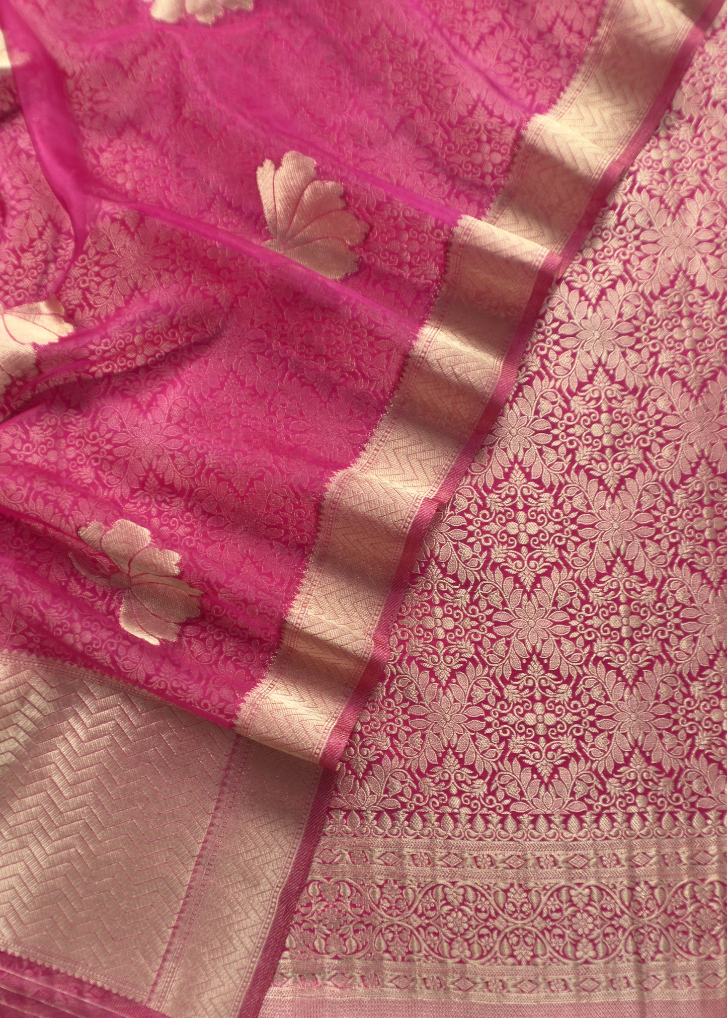 Redish Pink Brocade Kurta With Organza Dupatta