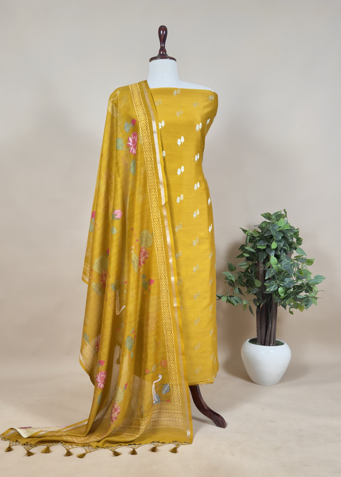 Premium Banarasi Silk Suit At The Best Price

