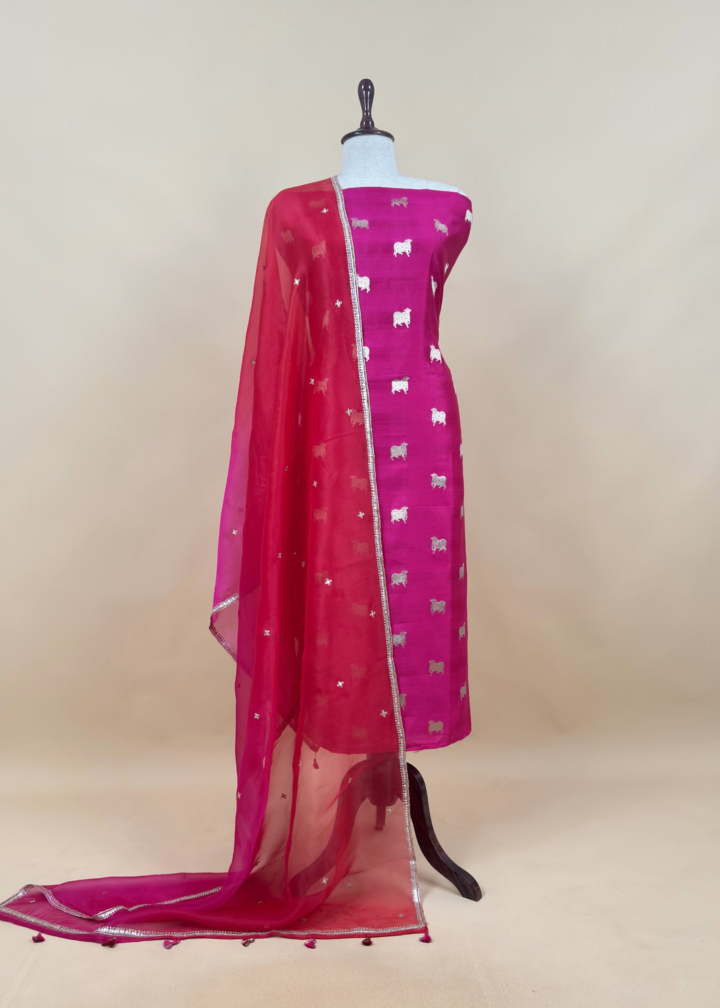 White Pure Chiniya Silk Kurta And Kora Silk Dupatta With Handwork