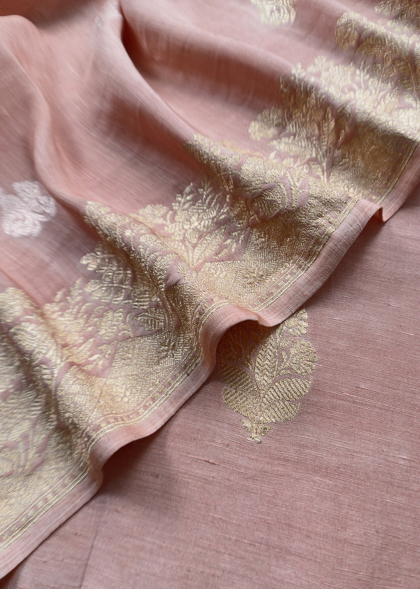 Peach Bloom Handloom Linen Silk With Kadwa Weaves