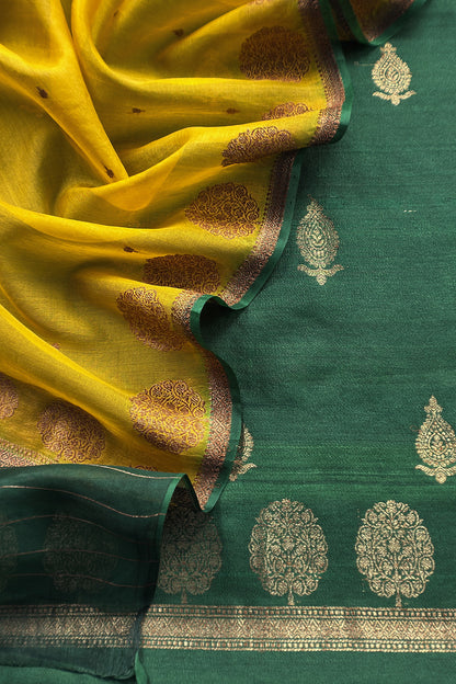 Green Handloom Raw Silk Kurta And Kora Silk Dupatta With Kadwa Weaving