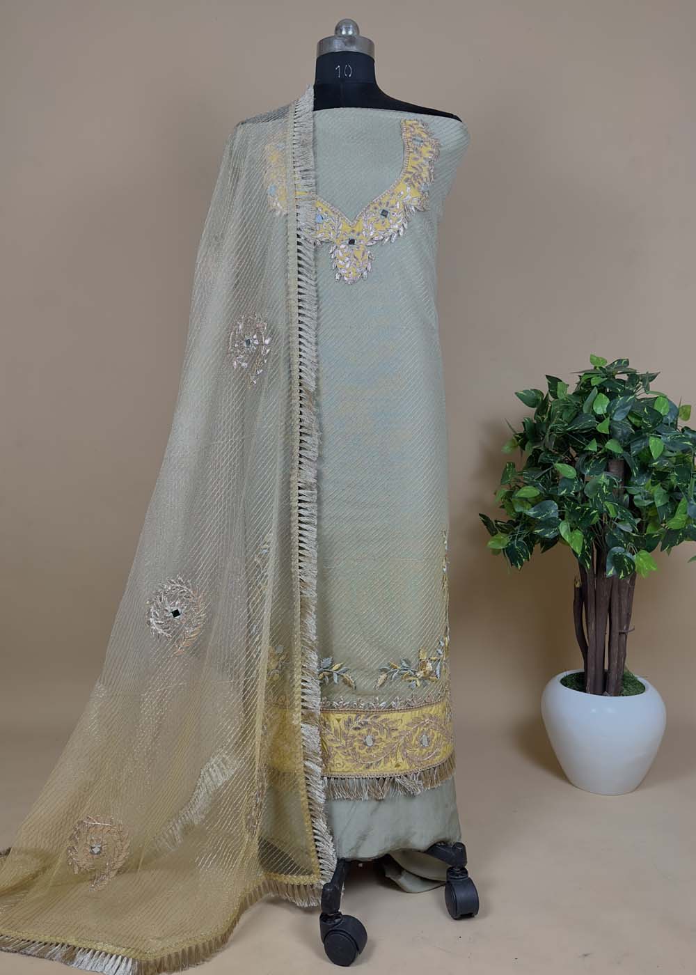 Grey Organza Net Suit Set With Gotta Patti Embroidery.