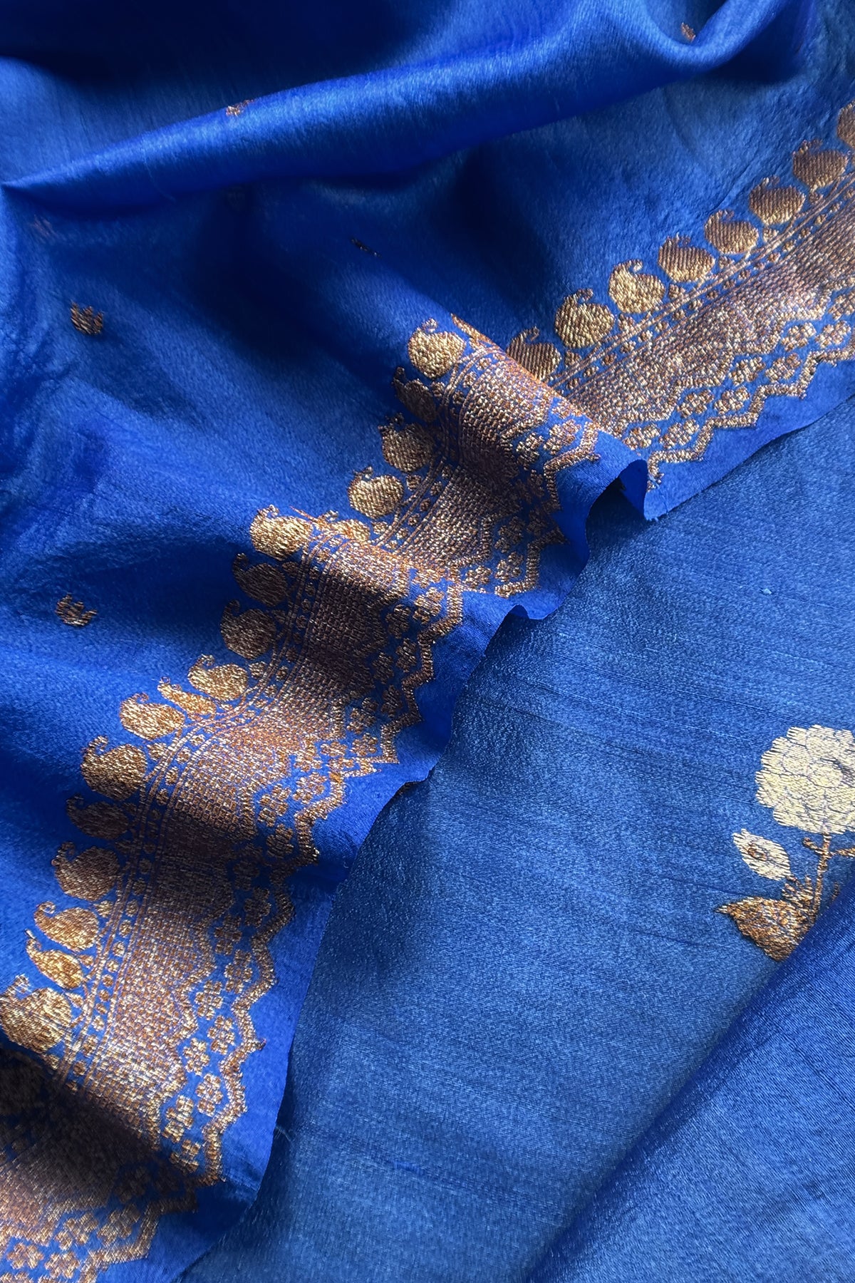 Handloom Raw Silk Suit With Kora Silk Dupatta