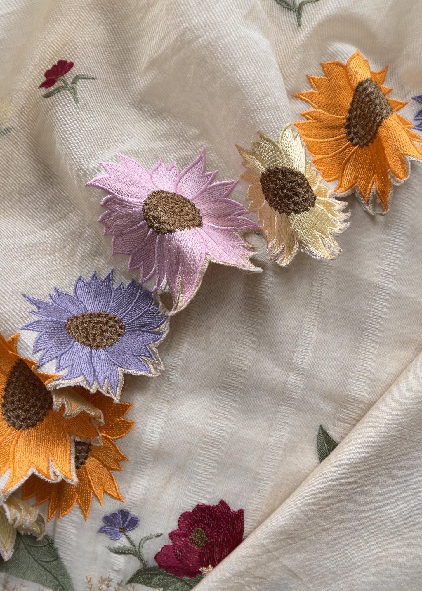 Off-White Embroidered Cotton Suit And Organza Dupatta With Patchwork