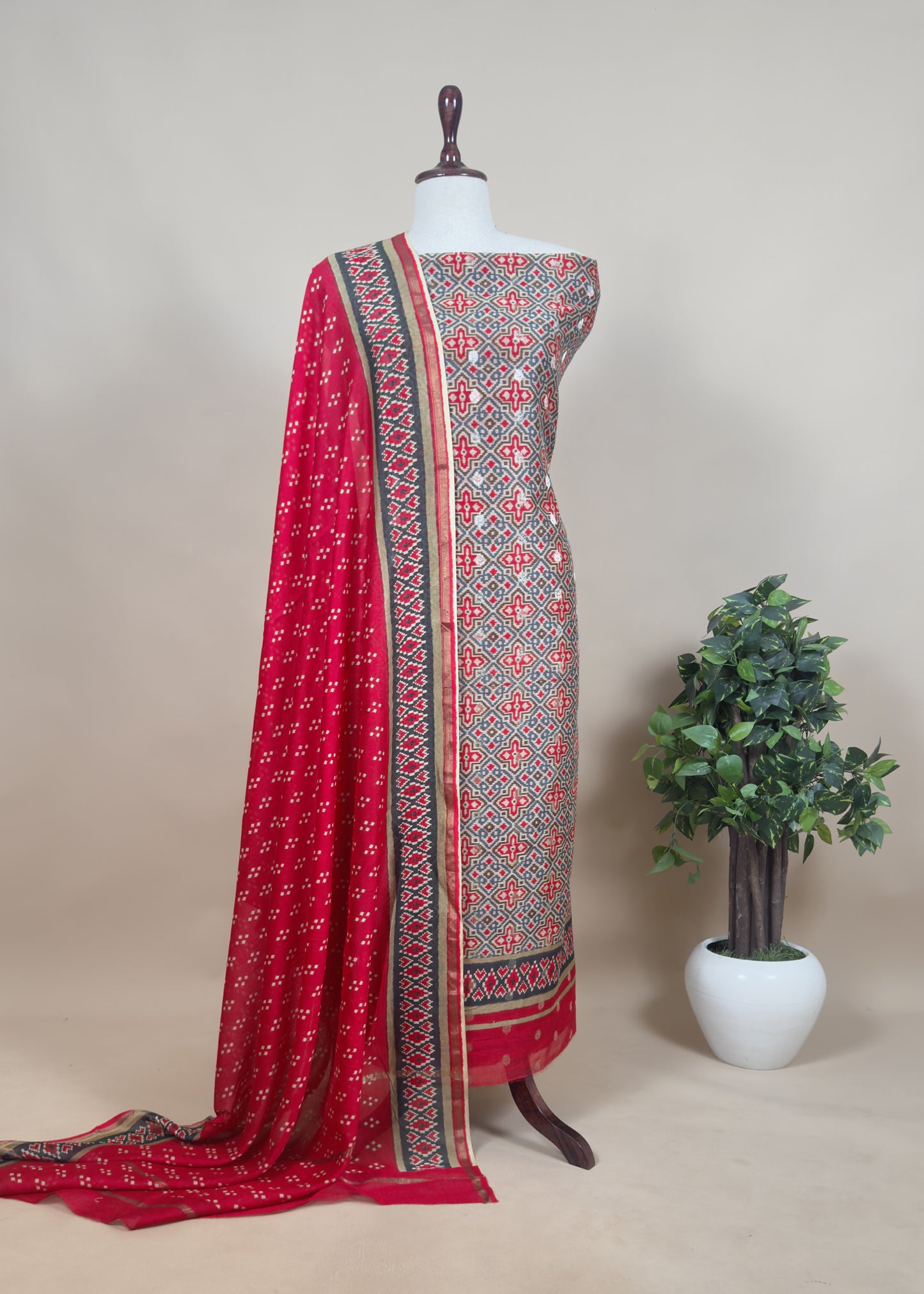 Pink Handloom Patola Suit In Maheshwari Silk With Bandhani Dupatta