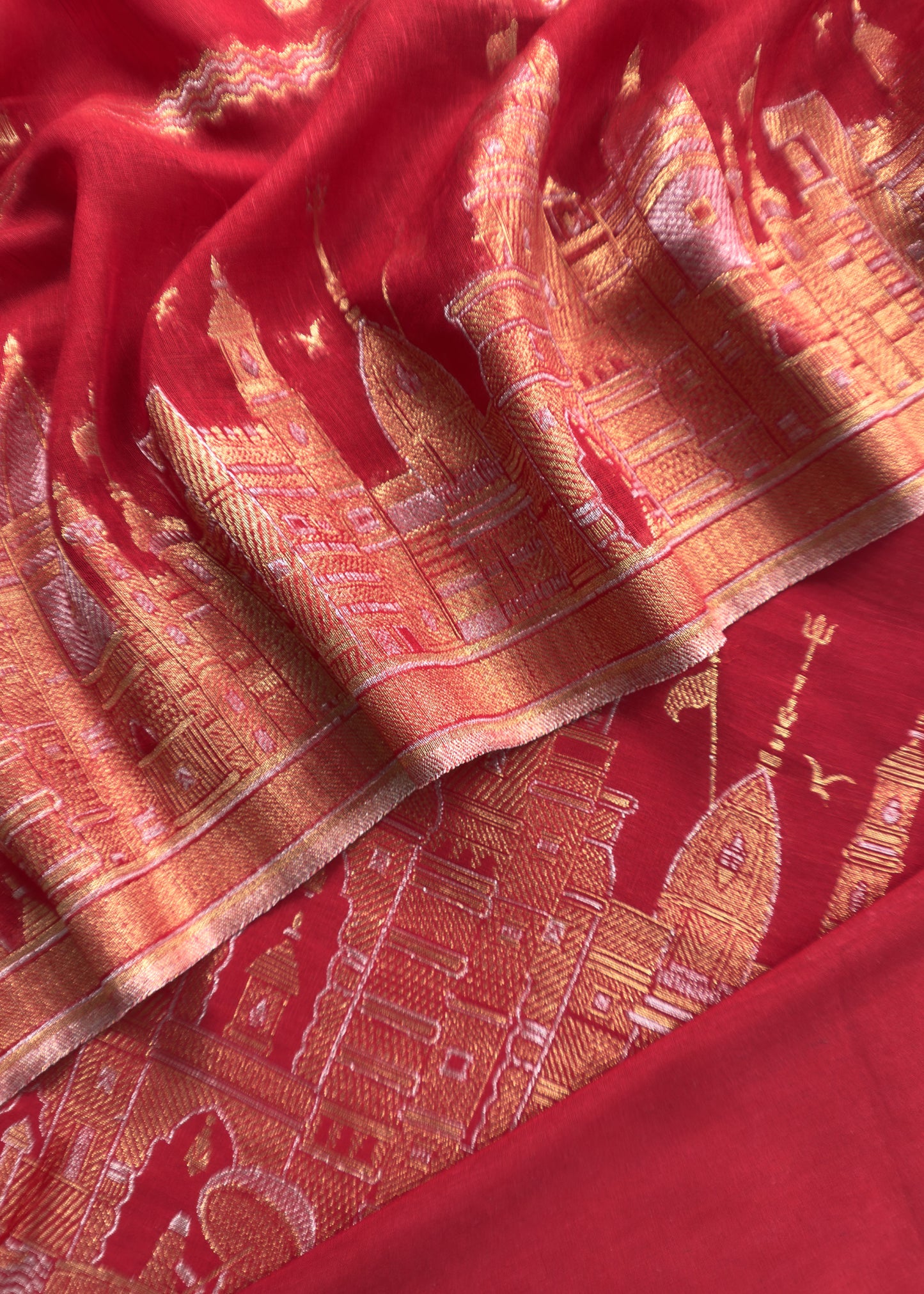 Red Premium Kani Silk Suit With Kani Zari Weaving