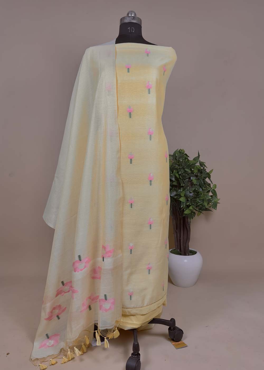 Chanderi silk suit salwar in best price 
