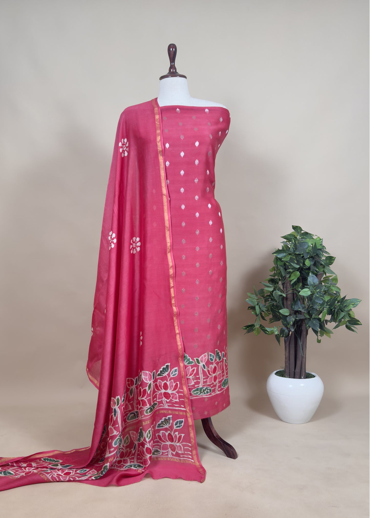 Maheshwari silk suit with dupatta

