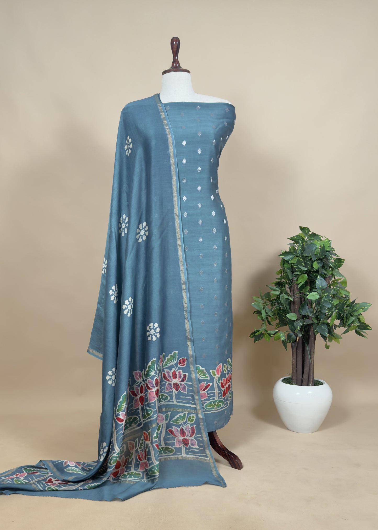 Pure maheshwari suit for women

